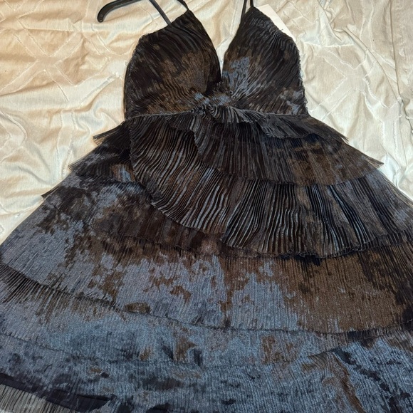 Witness of love little black dress . Size 2 NWT - Picture 9 of 12